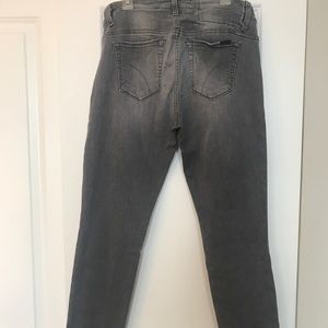 Joe’s Skinny leg Jeans